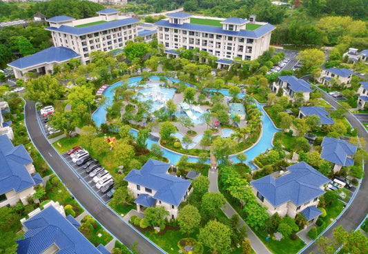 Senbola Squirrel Hotel Qingyuan — Forest Theme-Park Resort with Hot Springs
