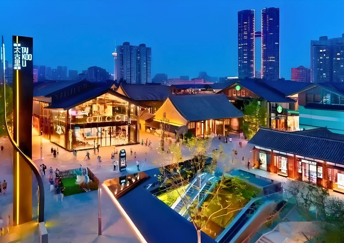 Chengdu Private Tour Guide 2026 – Pandas, Hotpot & Best Things to Do