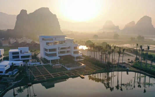 Yunqi Moye: A 22-Room Design Retreat in Guangdong's Karst Country