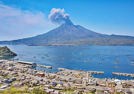 7-Day South Kyushu Private Tour: Temples, Coasts & Volcanoes