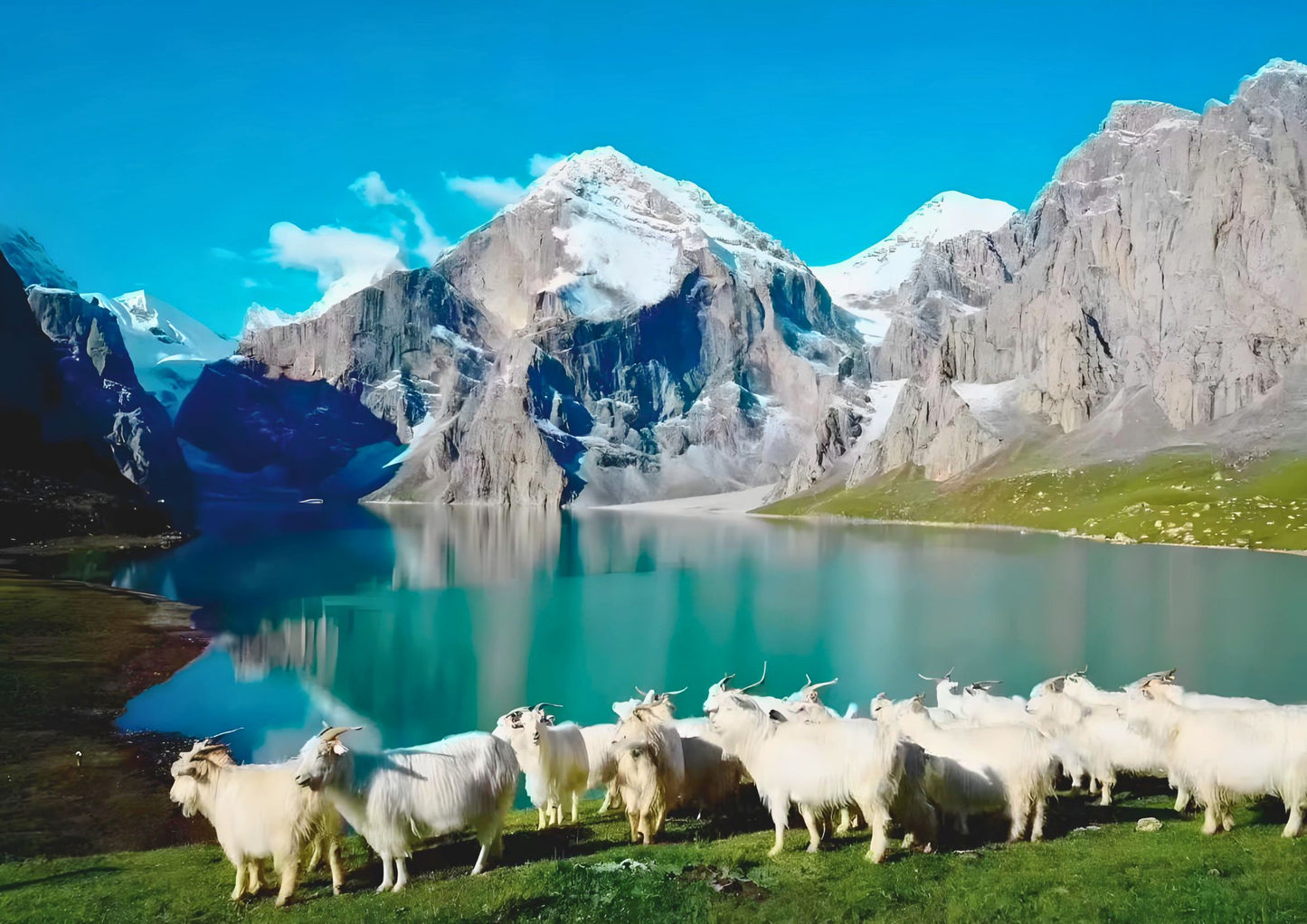 10 DAYS NORTH & WEST XINJIANG PRIVATE TOUR