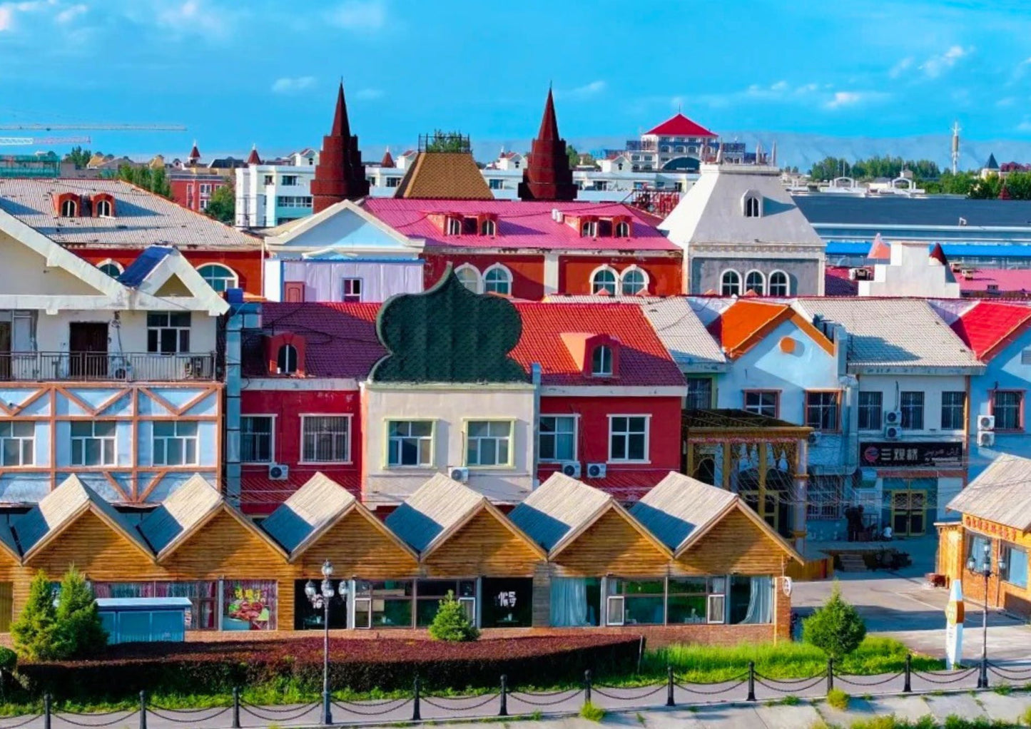 10 DAYS NORTH & EAST XINJIANG PRIVATE TOUR