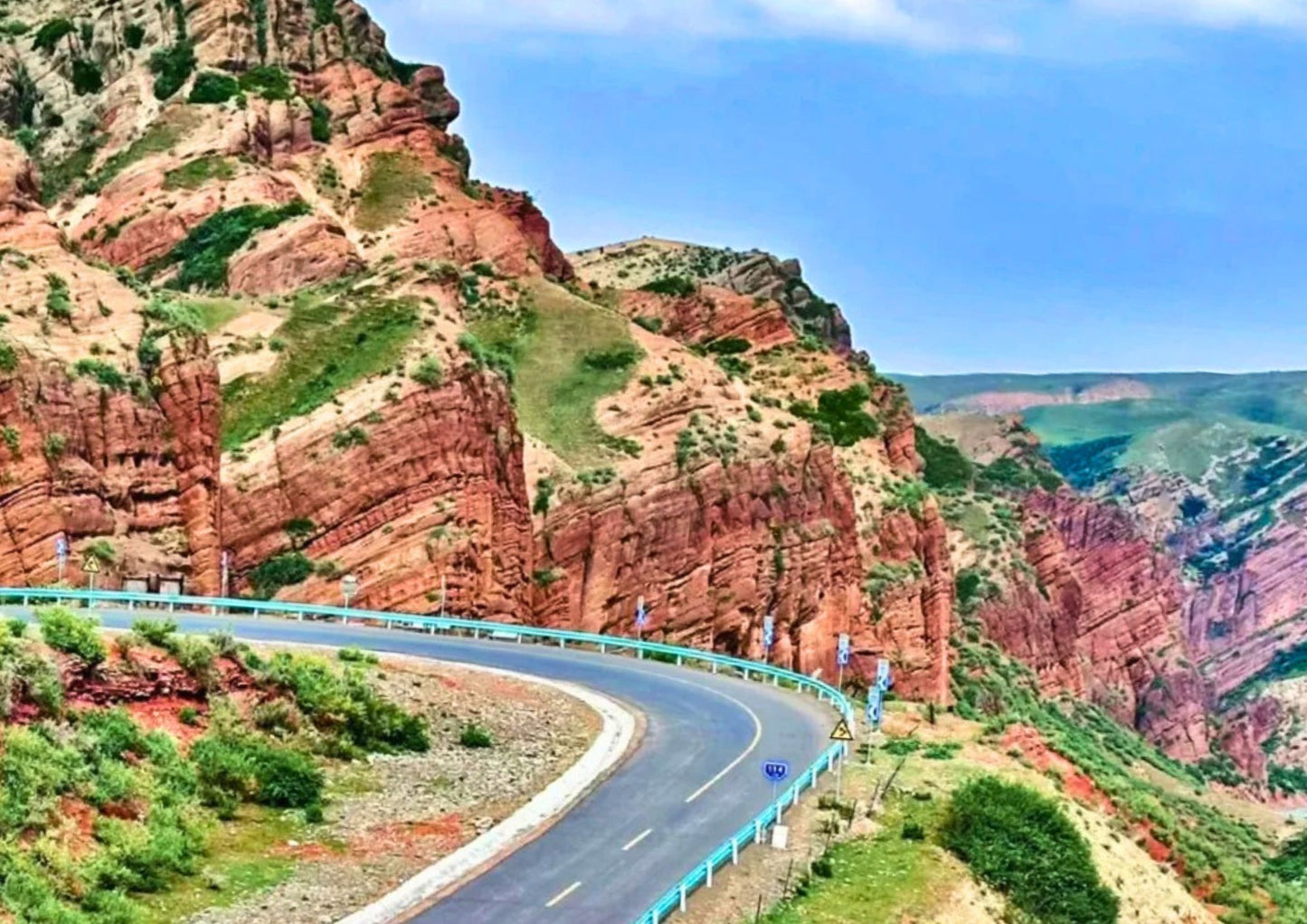 10 DAYS NORTH & EAST XINJIANG PRIVATE TOUR