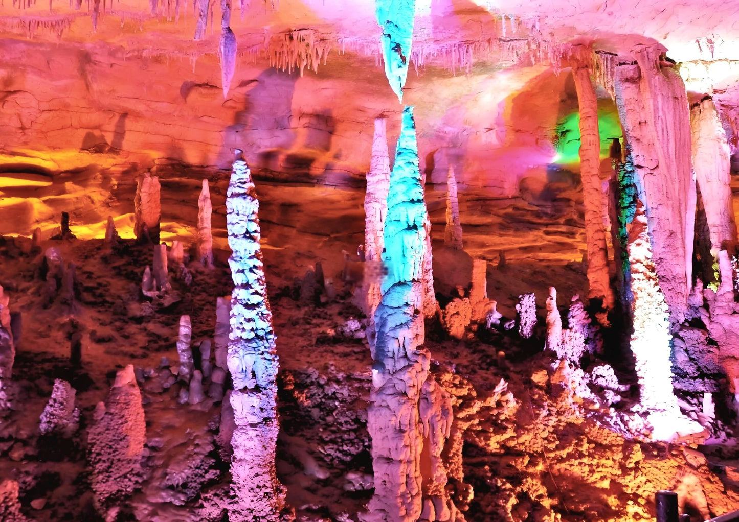 7日間の張家界プライベートツアー