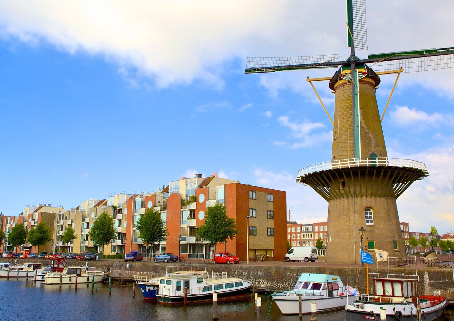 11 天荷蘭、比利時、盧森堡私人包團