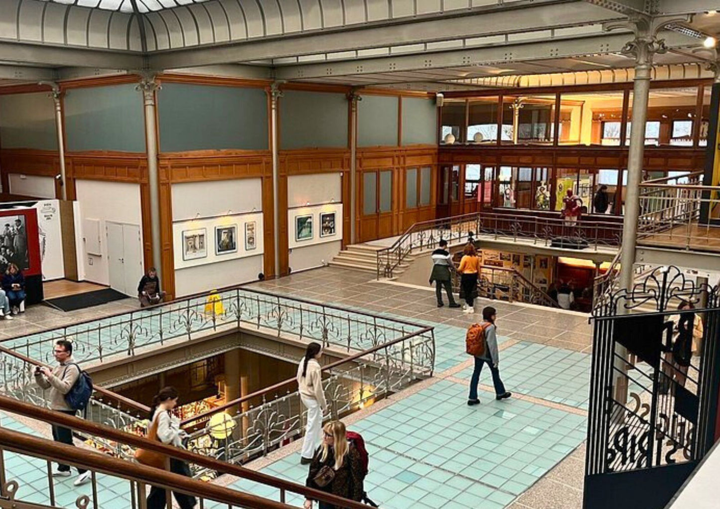 11 天荷蘭、比利時、盧森堡私人包團