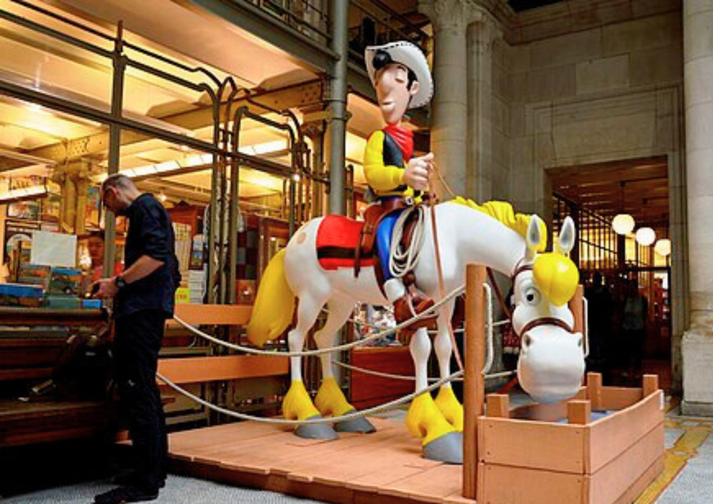 11 天荷蘭、比利時、盧森堡私人包團