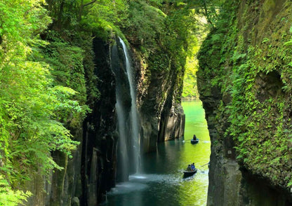 7 DAYS NORTH KYUSHU PRIVATE TOUR