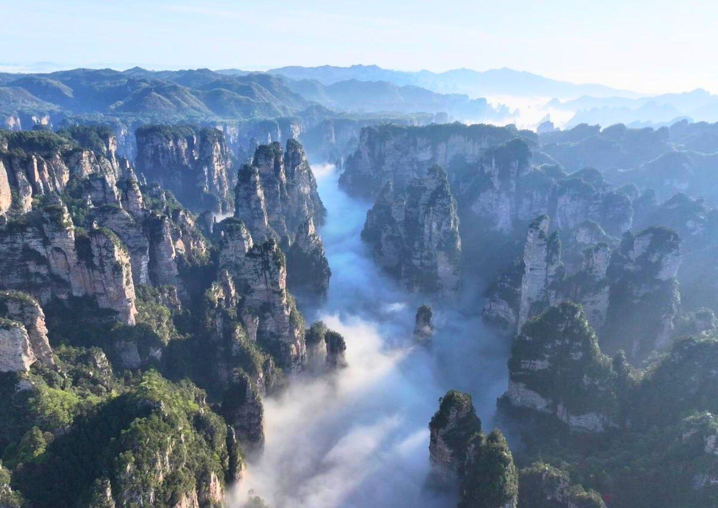 7日間の張家界プライベートツアー